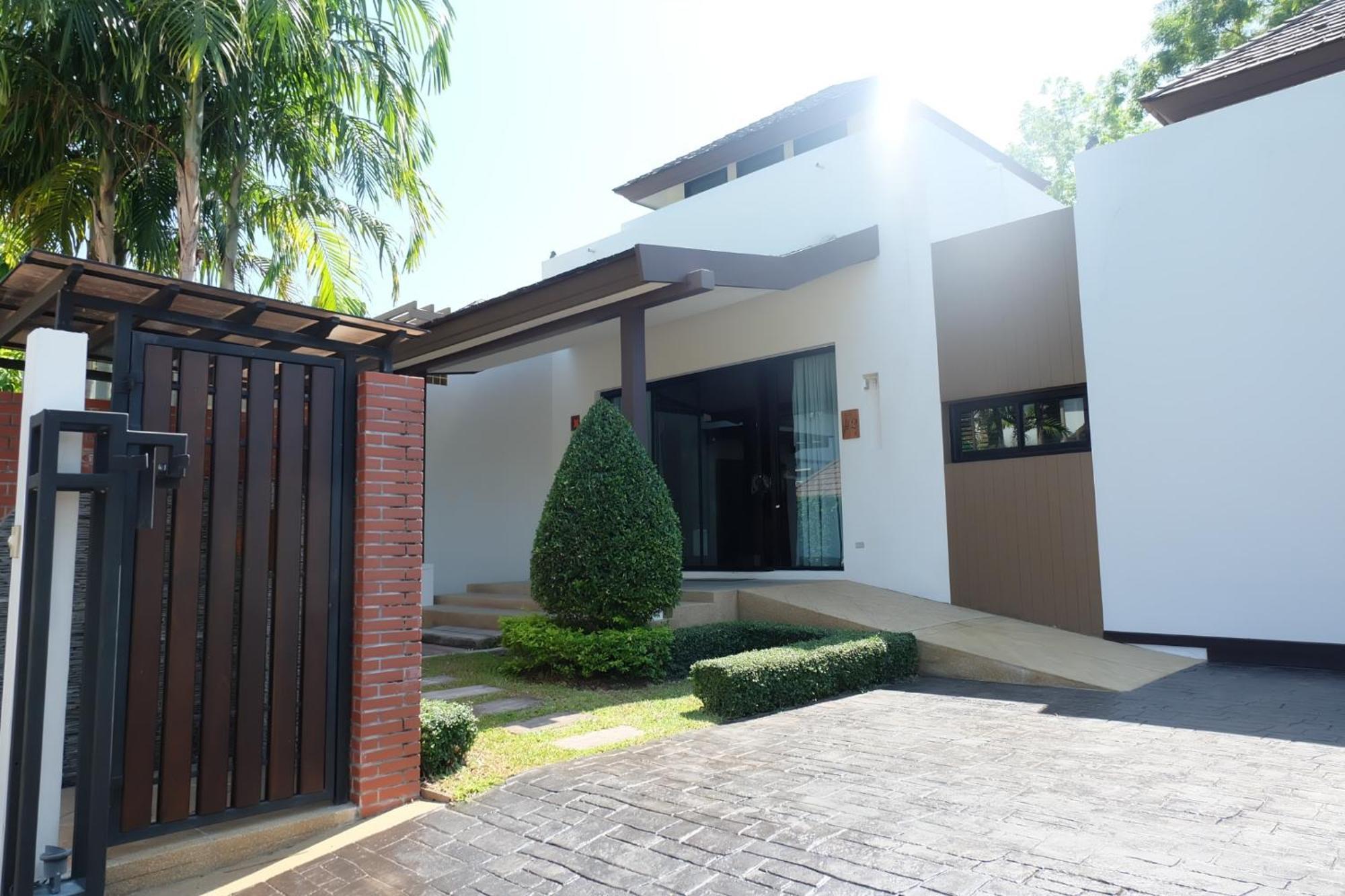 Ozone Villa Phuket Pa Khlok Exterior foto