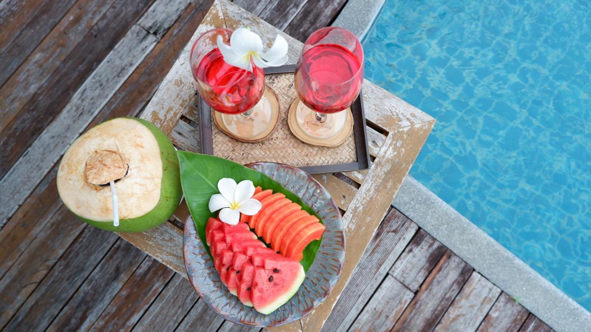 Ozone Villa Phuket Pa Khlok Exterior foto